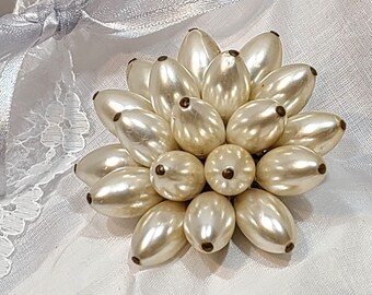 Antique 1920s French Glass Pearl Brooch, Vintage Large Art Deco Creamy White Gripoix Pearls, Mother of Bride Brooch, Best Man Gift