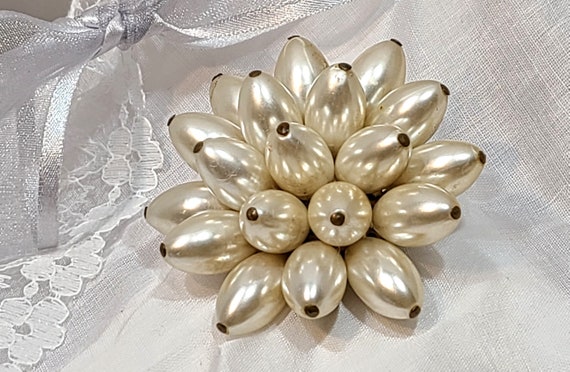 Broche Ancienne En Perles De Verre - Vert - Vintage - Sans Marque