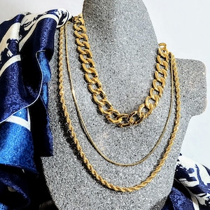 Longue chaîne en corde taillée en diamants ton or, superposition de collier Monet massif vintage neuf