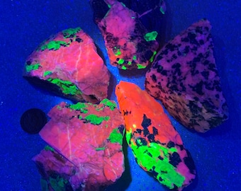 Fluorescent Calcite and Willemite | New Jersey Mineral | long Wave  Activated | From Arizonacrystalco | M2595