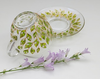 Hand-Painted Floral Tea Cup and Saucer Set: Botanical Decor