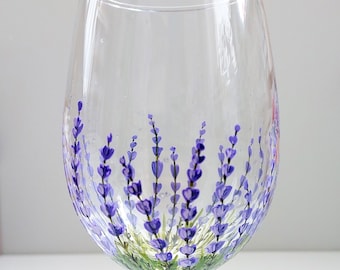 Personalized Flower Wine Glass, Lavender Wine Glass, Hand Painted Gift for Wine Lover, Floral Birthday Gift for Her