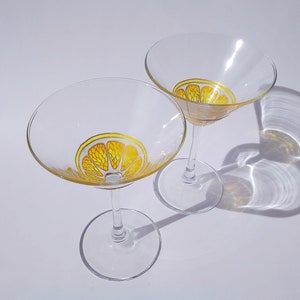 Lemon slice martini glass set of 2, Hand-painted custom fruit cocktail glasses