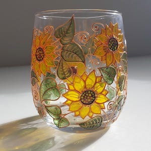 Zonnebloem wijnglas zonder steel, handgeschilderd bloemencadeau wijnliefhebber