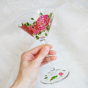 Pretty rose flower hand painted martini glass, Martini gift idea for her, useful gift for Women