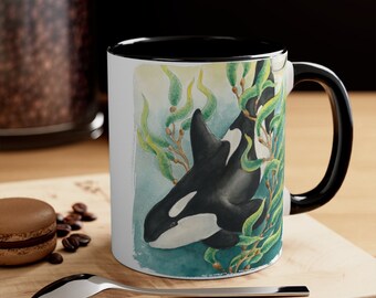 Taza de café con acuarela de orca entre algas marinas, 325 ml