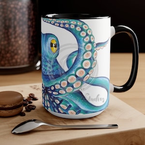 Polpo Kraken Tentacoli Arte Blu Giallo Nautico Marino Acquatico Oceano Mare Spiaggia Funky Cool Carino Unico Originale Tagliente Accento Tazza Accento Tazza
