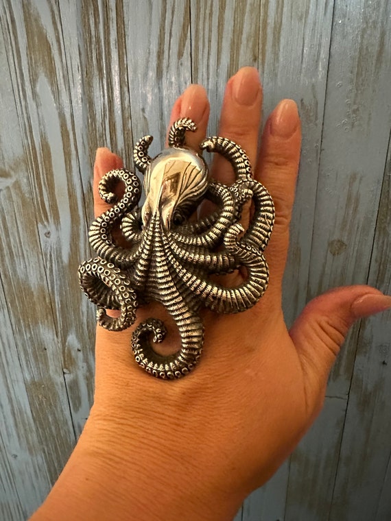 HUGE Som's Sterling Silver Octopus Adjustable Stat