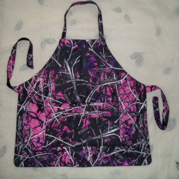 Cooking or Utility Aprons. Adults and kids. Sold separately or sets. 7 camo colors. Select yours from option size and color.