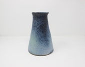 Vase,Ceramic Vase,Pottery Vase,Ceramic Flower Vase,Decorative Vase,Modern Vase,Bud Vase,Home Decor,Minimalist,Centerpiece,Flower Pot,Gift