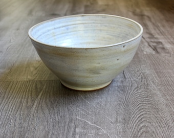 Bowl,Bowls,Ceramic Bowl,Serving Bowl,Salad Bowl,Modern Rustic,Minimalist,Home Gift,Pottery Bowl,Handmade Ceramic Bowl,Holiday Gift,Stoneware