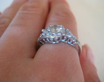 SUN clear gemstone vintage sterling silver ring size 6.5