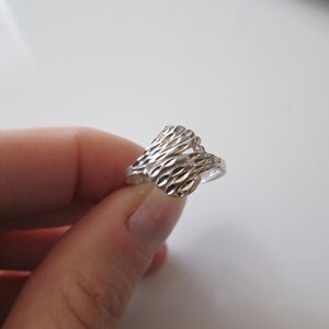 Sterling silver Vintage Carved detail ring, size 5.5