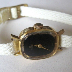 Bucherer 17 jewels Swiss gold plated lady's Rare vintage watch