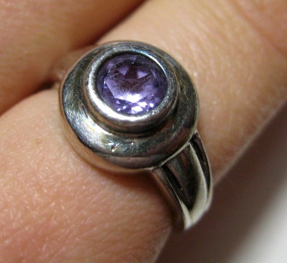 Purple CZ vintage sterling silver ring, size 6.5 - image 2