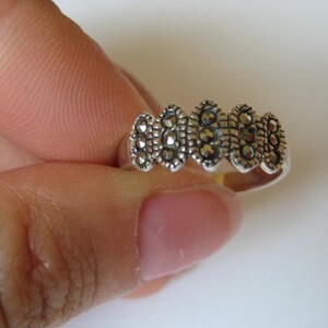 Vintage Marcasites Sterling silver Band Ring size 7.5