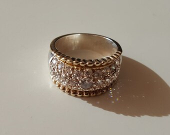 925 Sterling Silver Vintage Two tone Crystal stone band Ring, size 7.5
