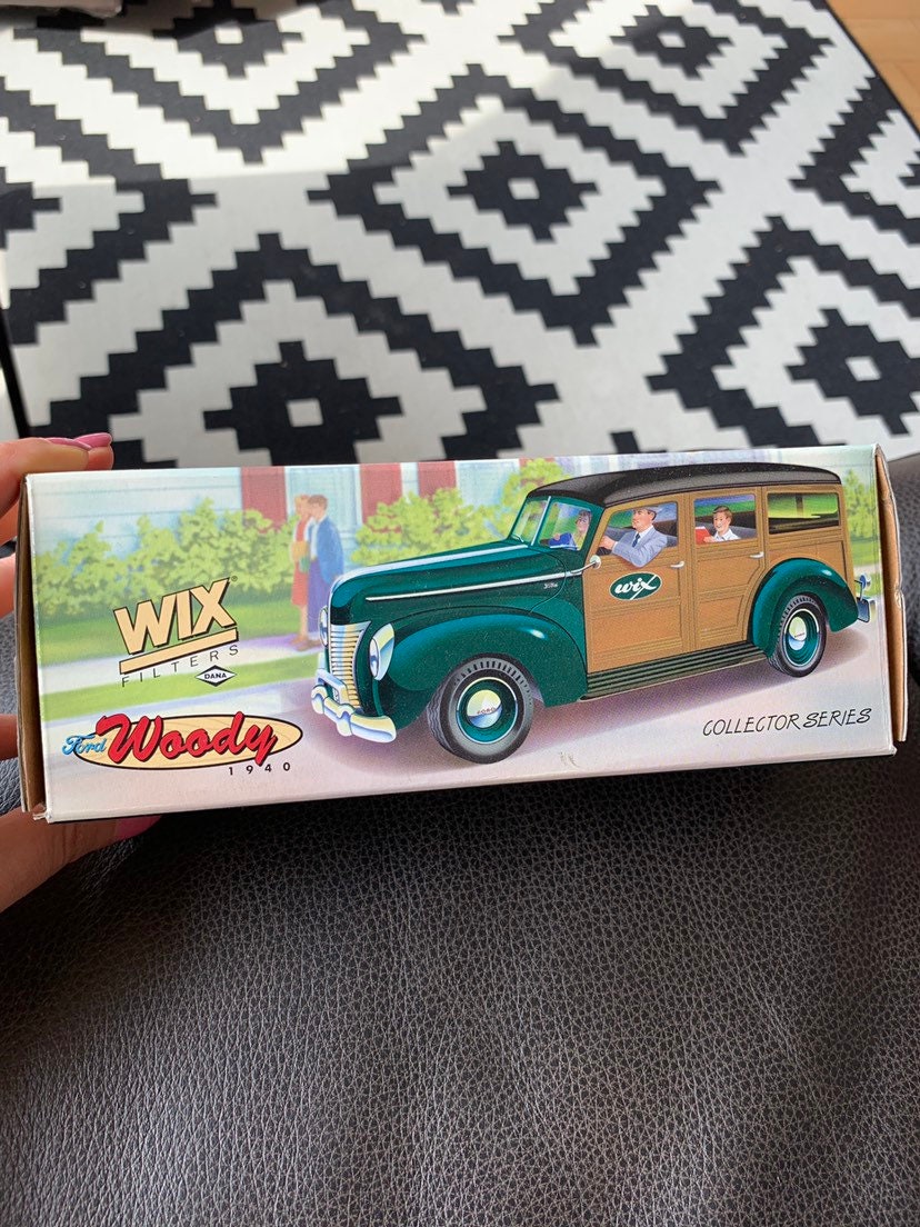 New Collectible 1940 Wix Filters Limited Edition Ford Woody Wagon by Ertl company inc., 1999, new in the box