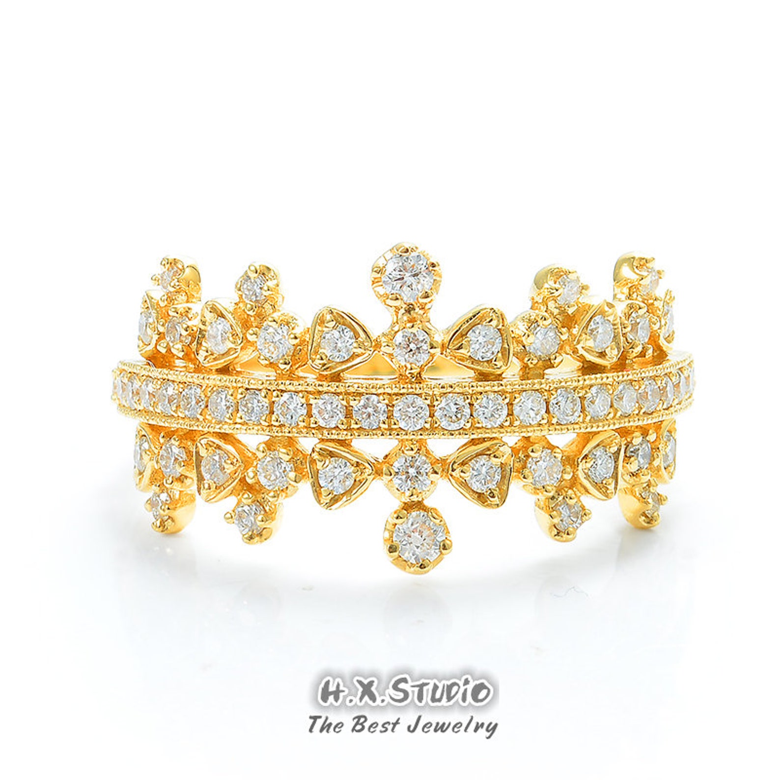 Diamonds Tiara Wedding Band in 18K Gold/vintage Style Crown Layered Diamonds Tiara Wedding Band in 18K Gold/vintage Style Crown Layered