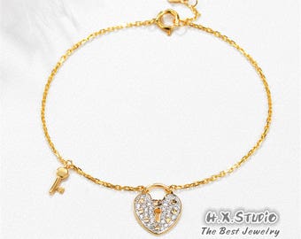 Diamond 'Key to My Heart' Bracelet in Solid 18k Gold/Love BDSM Anklet/Custom Fine Jewelry/Personalization Design/Gift for Women and Girls