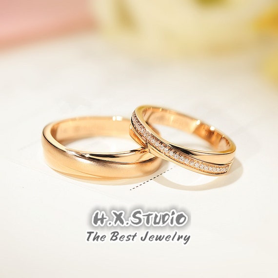 Diamond Matching Wedding Bands in 18k Gold couple Ring Set for