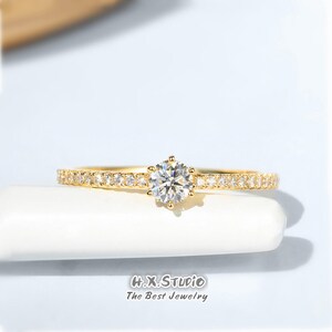 Classic Six Claw Diamond Ring in Solid 18k Gold/Solitaire Wedding Ring/Custom Fine Jewelry/Personalization Design/Gift for Women and Girls