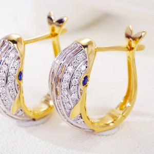 Diamond Whale Hoop Oorbellen in massief 18k goud, echte diamant, schattige sieraden, nautisch cadeau, cadeau voor haar