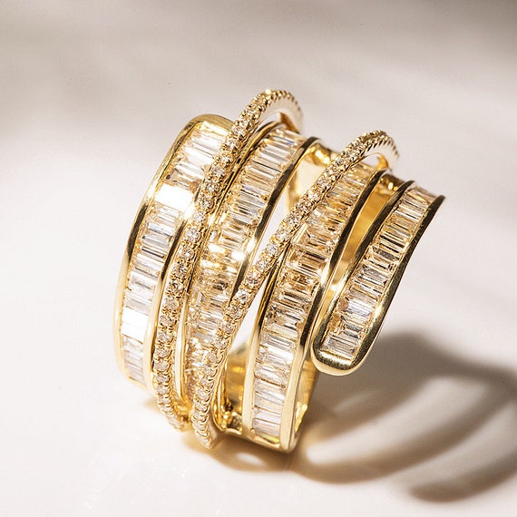 1.0CTW 2.0CTW Diamond Layered Band in Solid 18k Gold baguette