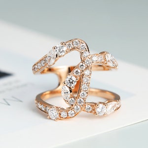 1.10CTW Diamond Asymmetry X Cross Statement Ring in Solid 18k Gold/Custom Jewelry/Personalization Design/Unique Gift for Women and Girls