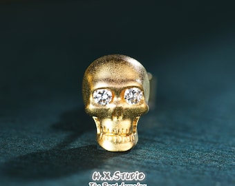 Eleganta örhängen med diamantskalle, massivt 18k guld, personliga smycken, personaliseringsdesign, gotiska steampunk-örhängen, halloweensmycken