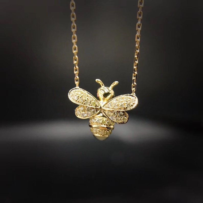 Diamond Bee Pendant Necklace in Solid 18K Gold/flying Bee Etsy