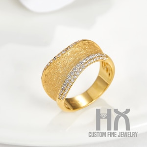 HX Jewelry | Diamond Pave Hammered Texture Curved Ring in Solid 18k Gold/Custom Fine Jewelry/Personalization Design/Gift for Her