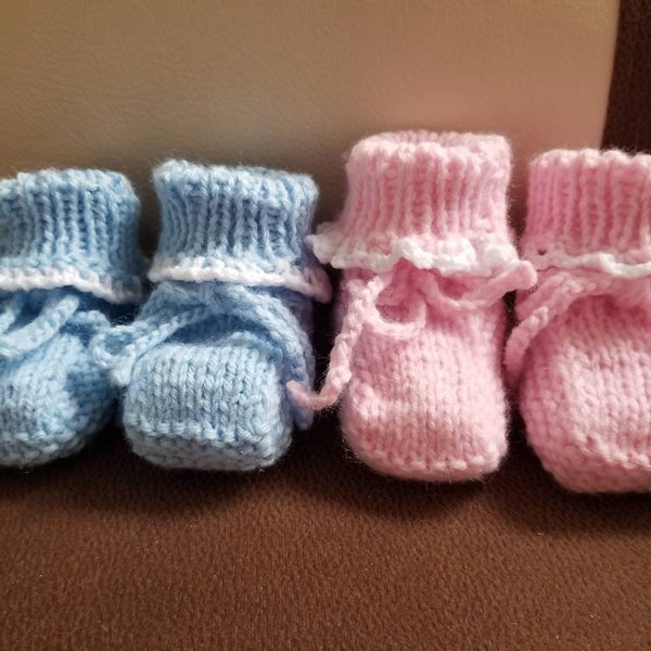 Pink Hand Knit Baby Booties, Newborn Babies Booties, Unisex Booties, Babyshower Gift Idea, Handmade Booties, Crib Booties, Baby Shoes