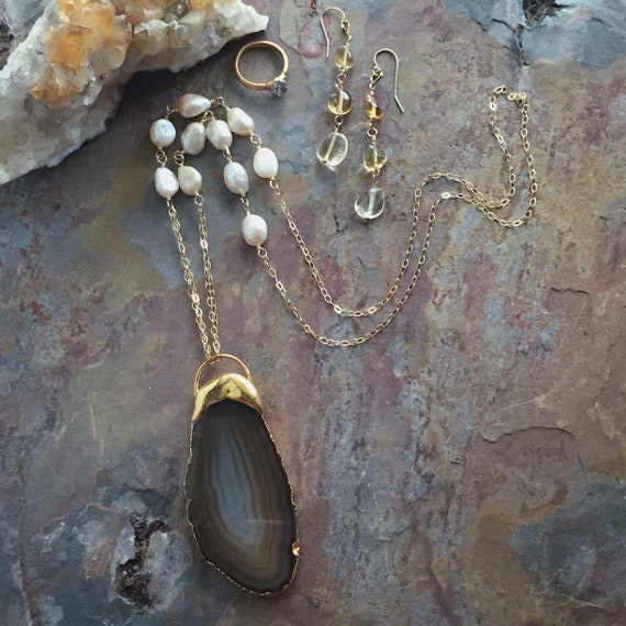 Large agate necklace deals