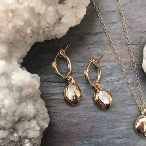 Small Keshi Pearl Earrings / Pearl Earrings / Pearl and Gold Earrings
