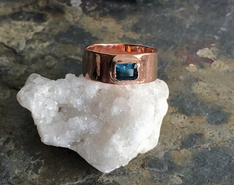 Blue Tourmaline Stone Ring / Rose Gold Ring / Tourmaline and Rose Gold Ring / Size 8 1/4 Ring.