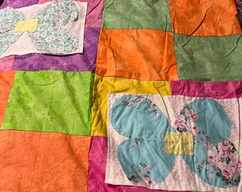 Bright floral quilt