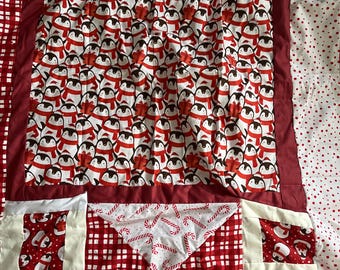 Penguin Christmas throw