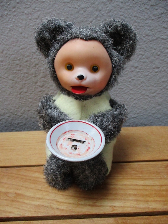 Vintage mechanical toys 2025