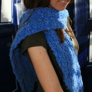 Turquoise Serenity Scarf - Tranquil, Elegant, and Versatile Accessory