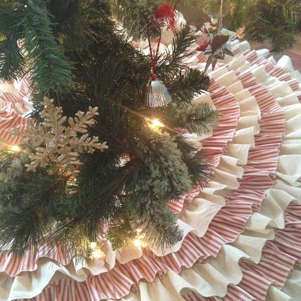 Muslin and red Ruffled Tree Skirt - Sewn and Serged