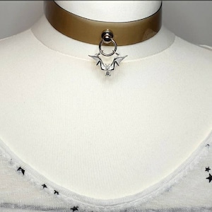 Durchscheinender Vinyl Fledermaus Choker