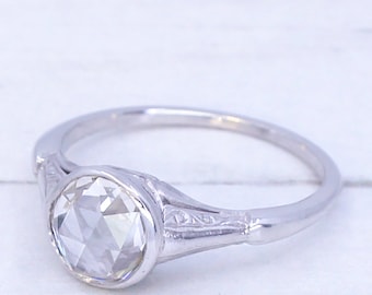 Edwardian 1.00 Carat Rose Cut Diamond Solitaire Ring, circa 1910