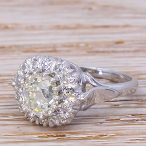 Art Deco 1.51 Karat Altschliff Diamant Coronet Cluster Ring, um 1940