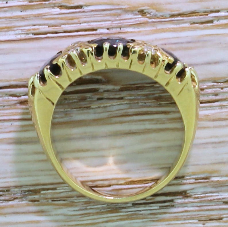 Late 20th Century Sapphire /& Diamond Trilogy Ring circa 1975