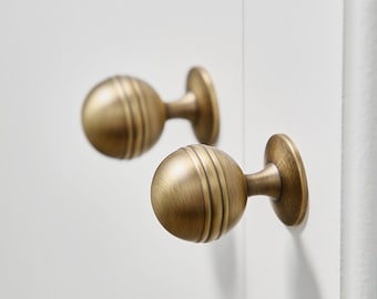 Perilla redonda de latón para cajón de armario, tirador antiguo retro, manija de cocina, muebles, perilla de gabinete, perilla redonda de latón de un solo orificio, tirador de puerta de armario-A719