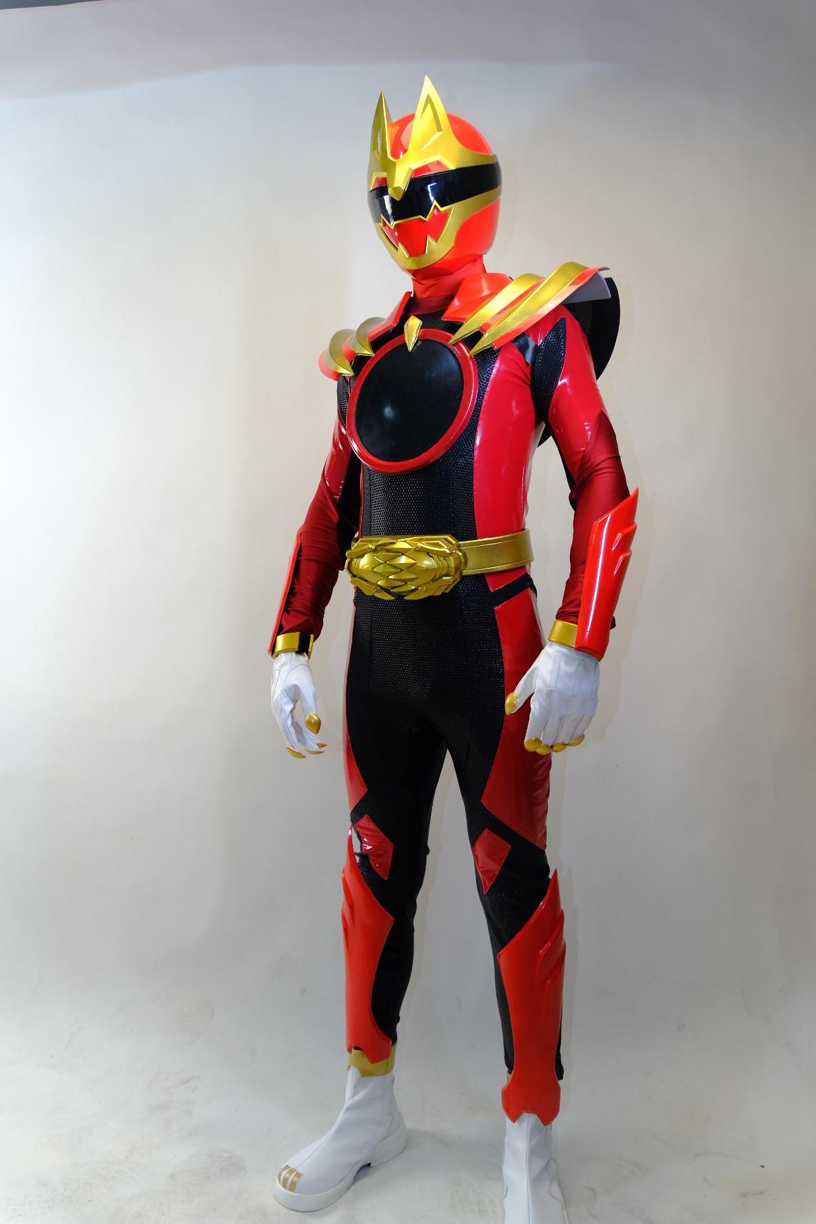 第1戦隊ゴジュウジャー レッド トゥーノホエル（ゴジュウウルフ