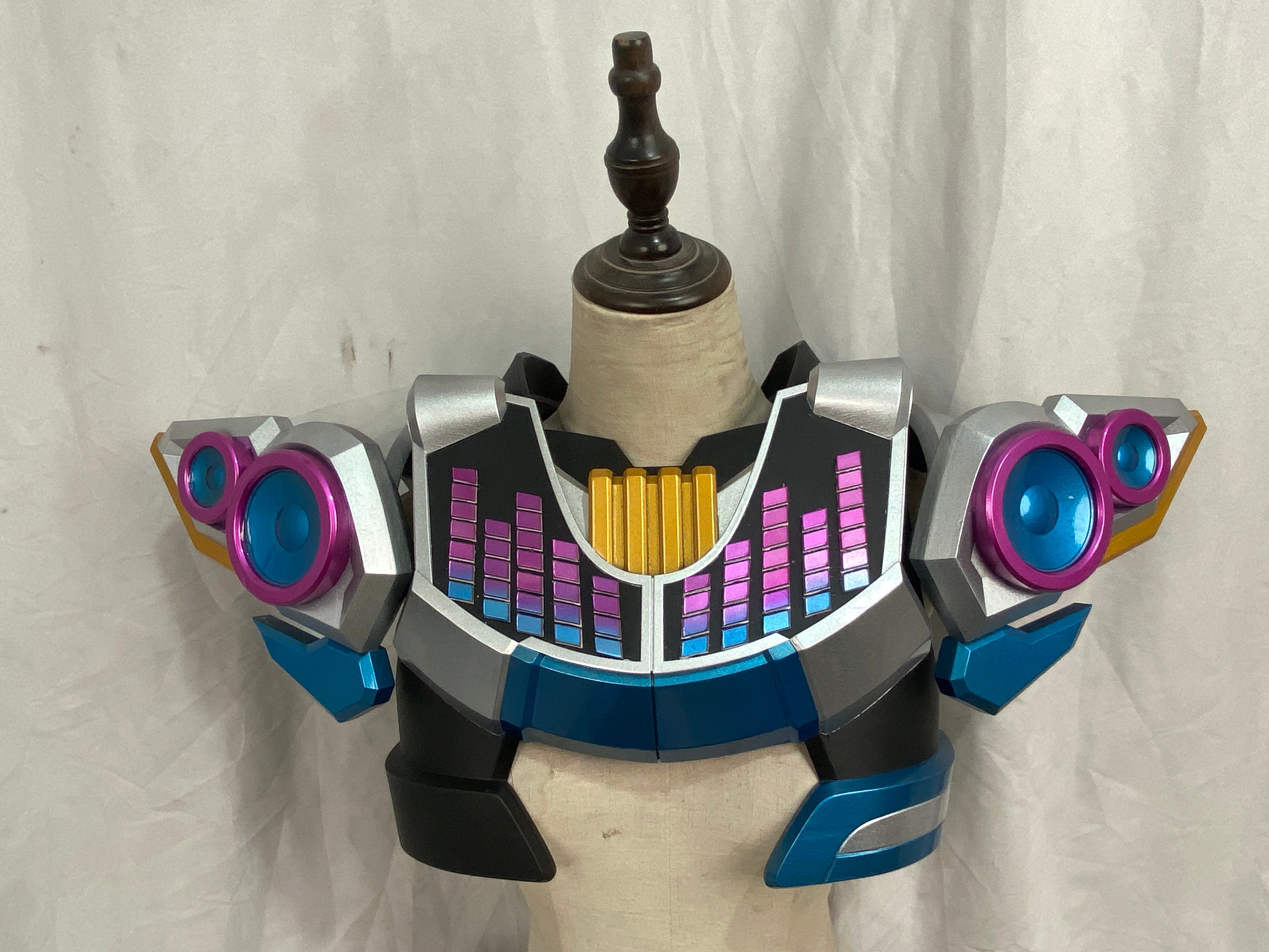 仮面ライダーG3 コスプレ衣装 フルセット 塗装完成品 警察官から「写真撮らせてください」と大人気、衝撃コスプレが