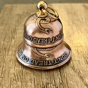 Handcrafted Don’t Tread on Me Motorcycle bell / Collectible Bell custom made from two 1oz .999 fine copper coins. Incl free gift box.