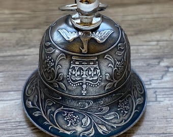 Queen Elizabeth II Silver Jubilee Motorcycle Bell: 1977 Coins, Good Luck Charm